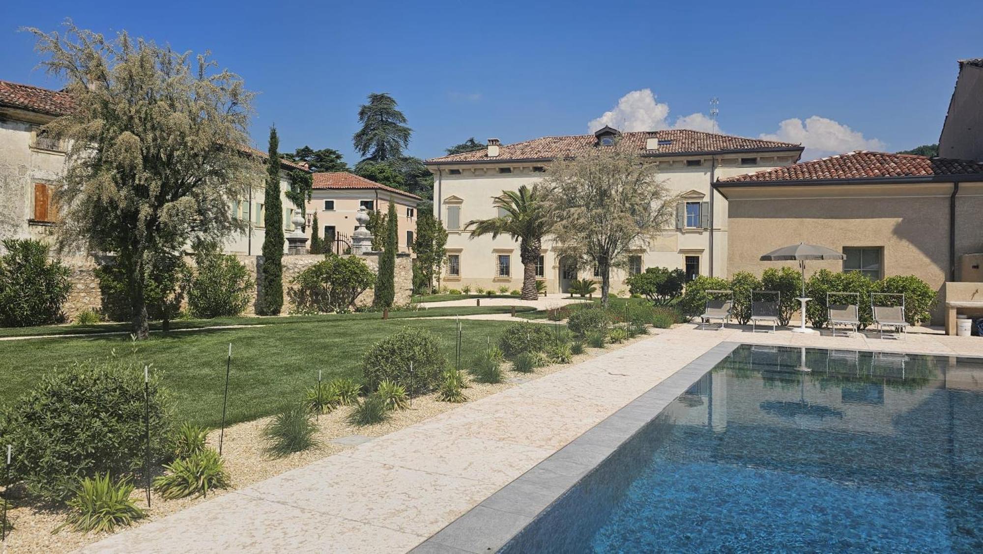 Villa Tosi - Luxury Apartments In Villa Veneta Tregnago Εξωτερικό φωτογραφία