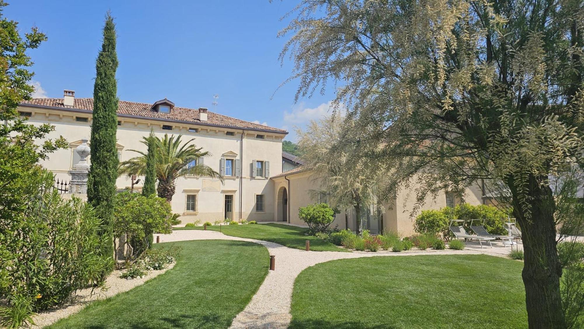 Villa Tosi - Luxury Apartments In Villa Veneta Tregnago Εξωτερικό φωτογραφία